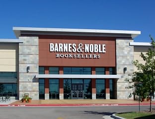 Barnes & Noble Bookstore in North Park Mall, IA